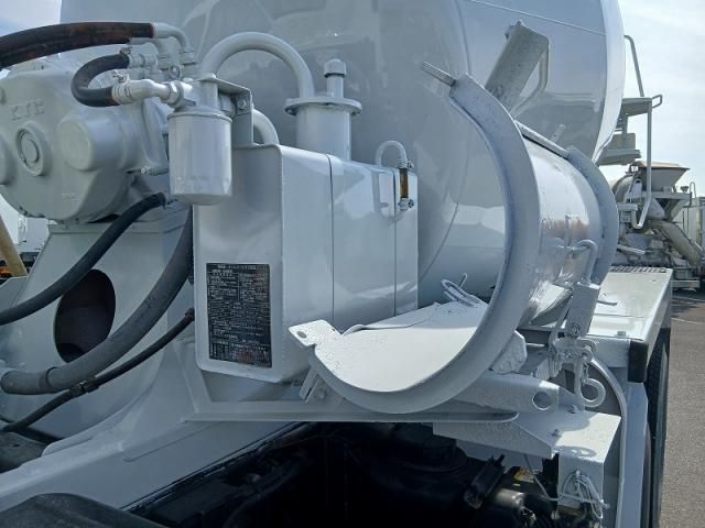 ISUZU GIGA 2016 Image 31