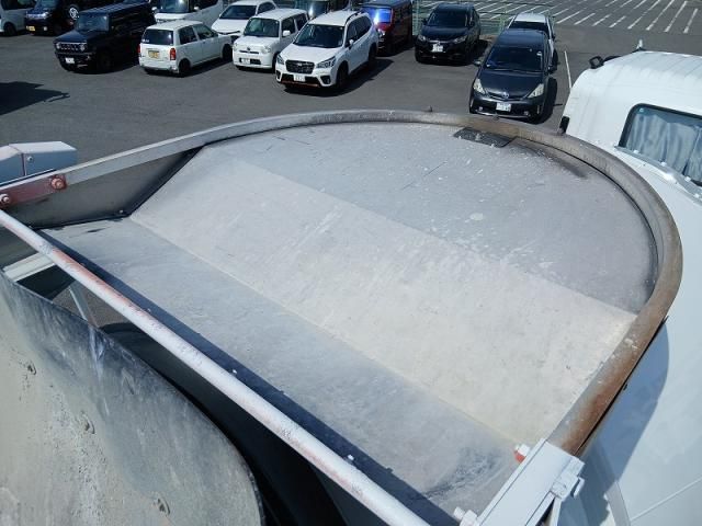 ISUZU GIGA 2016 Image 31