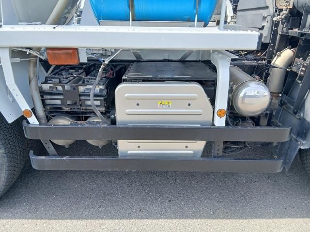 ISUZU GIGA 2016 Image 31