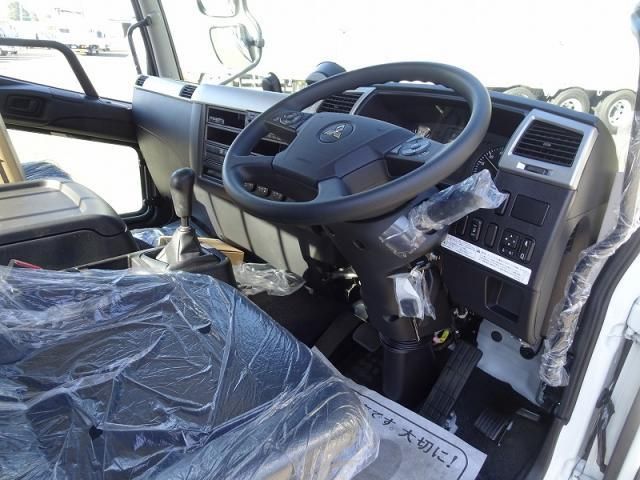 MITSUBISHI FUSOU FIGHTER 2025 Image 31