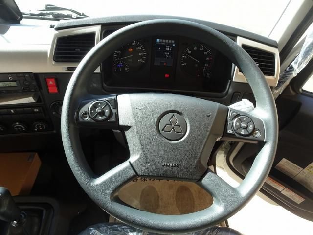 MITSUBISHI FUSOU FIGHTER 2025 Image 31