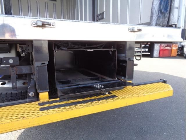 ISUZU ELF 2020 Image 31