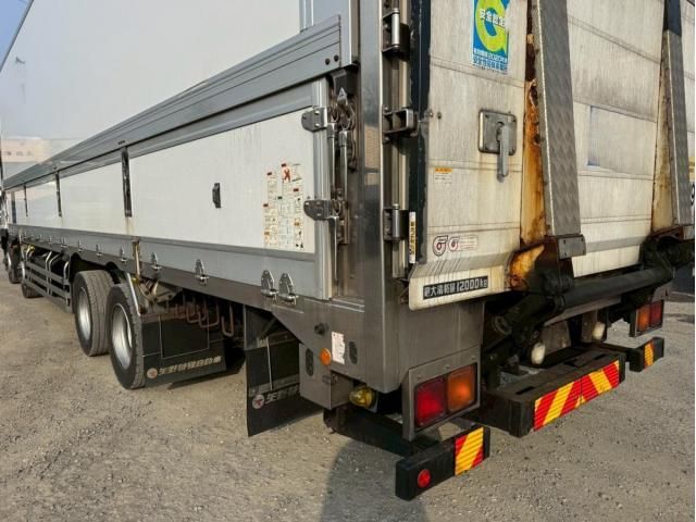 ISUZU GIGA 2017 Image 31