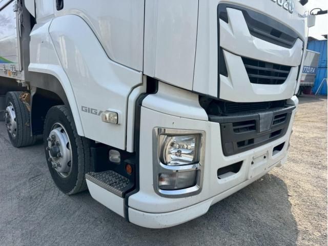 ISUZU GIGA 2019 Image 31