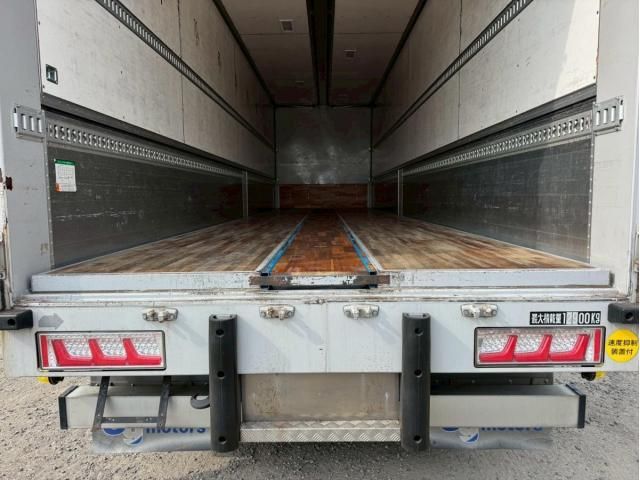 ISUZU GIGA 2019 Image 31