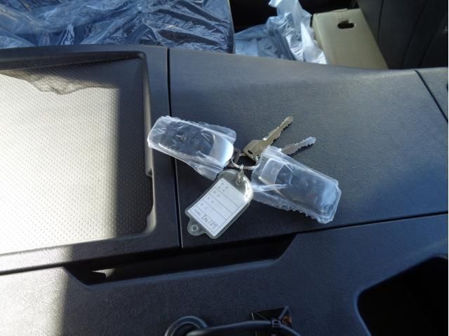 MITSUBISHI FUSOU SUPER GREAT 2025 Image 31