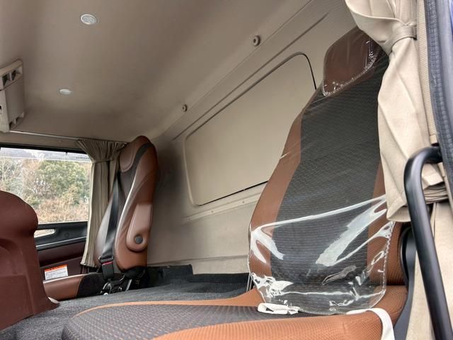 HINO PROFIA 2019 Image 31