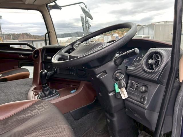 HINO PROFIA 2019 Image 31