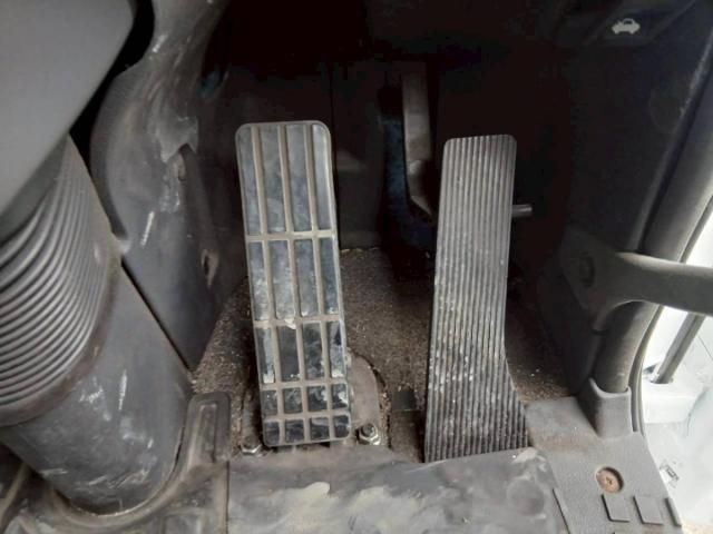 NISSAN DIESEL QUON 2016 Image 31