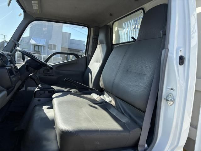 HINO DUTRO 2014 Image 31