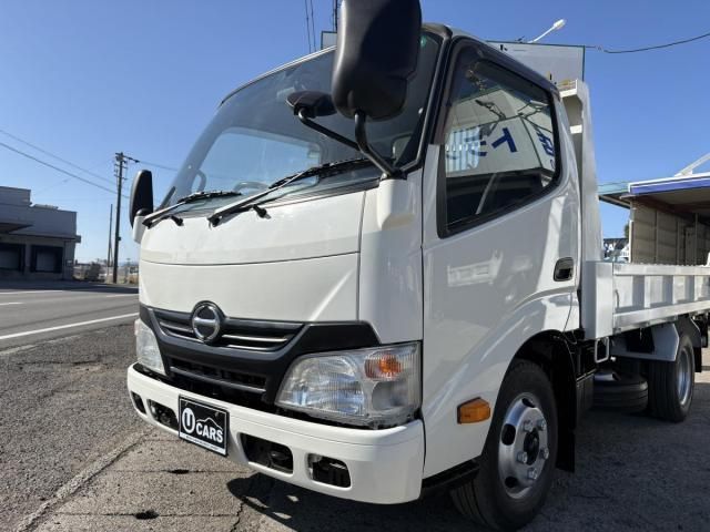 HINO DUTRO 2014 Image 31