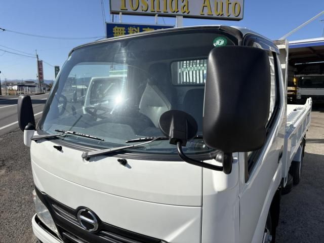 HINO DUTRO 2014 Image 31