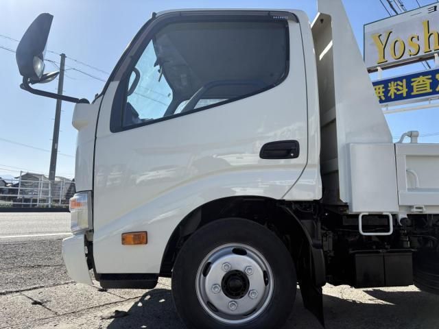 HINO DUTRO 2014 Image 31