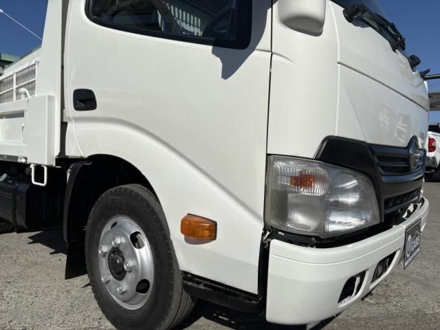 HINO DUTRO 2014 Image 31