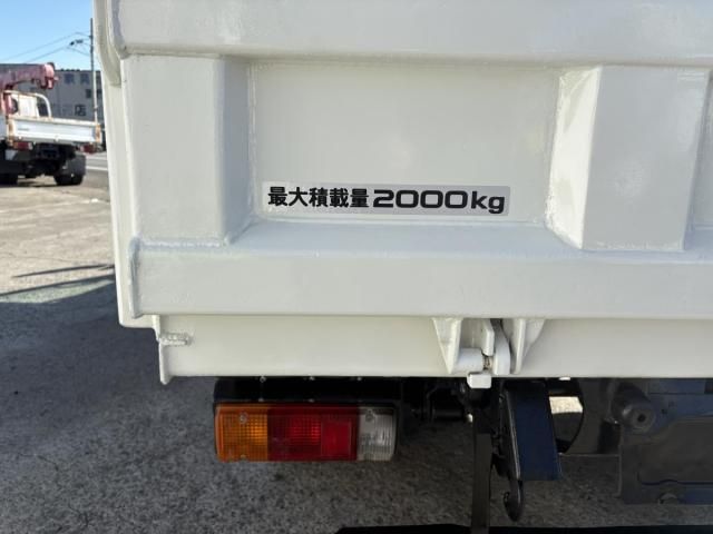 HINO DUTRO 2014 Image 31