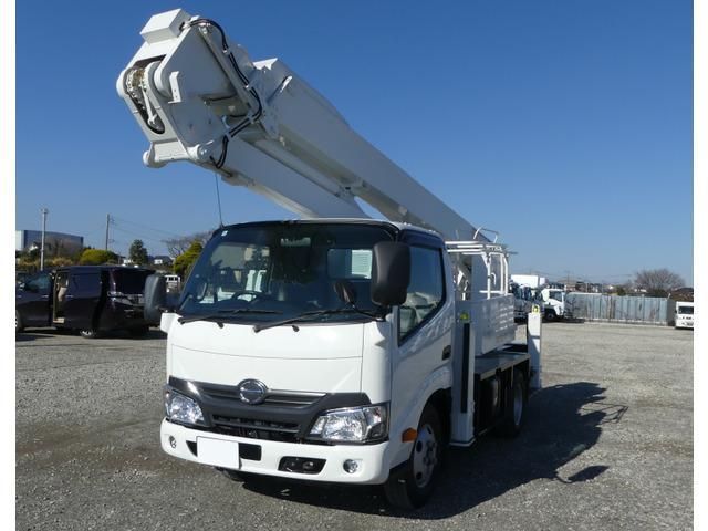 HINO DUTRO 2019 Image 31