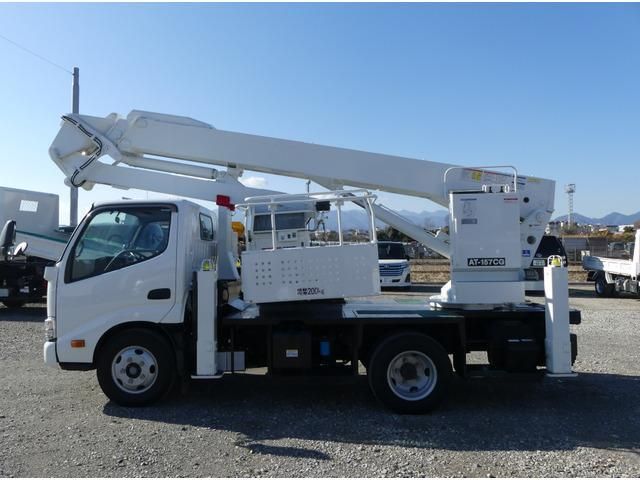 HINO DUTRO 2019 Image 31