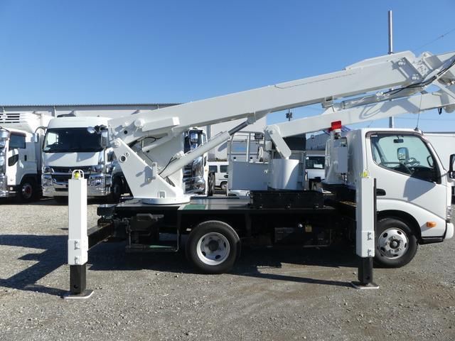 HINO DUTRO 2019 Image 31