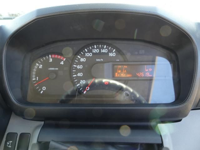 HINO DUTRO 2019 Image 31