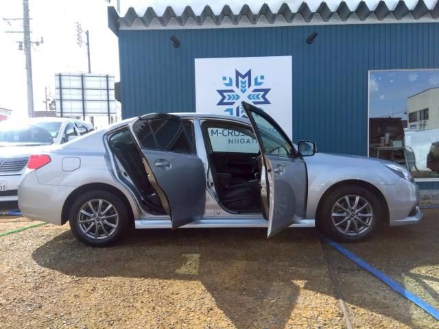 SUBARU LEGACY B4 2013 Image 31