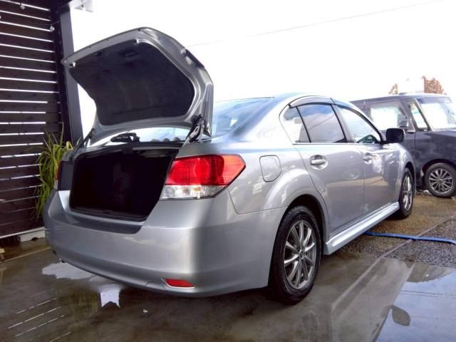 SUBARU LEGACY B4 2013 Image 31