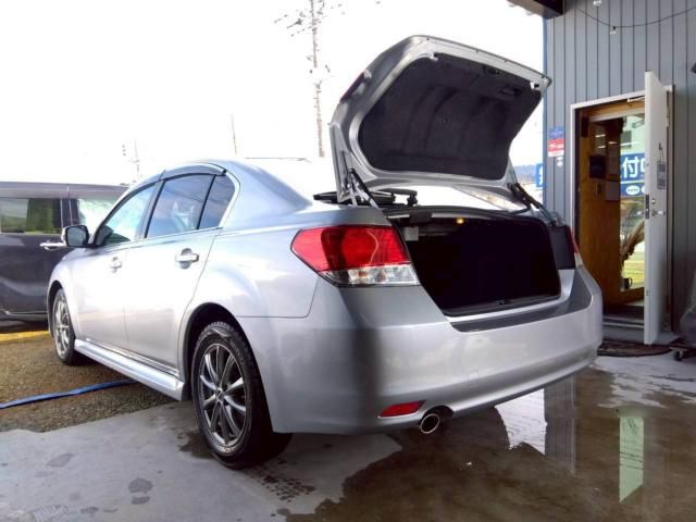 SUBARU LEGACY B4 2013 Image 31