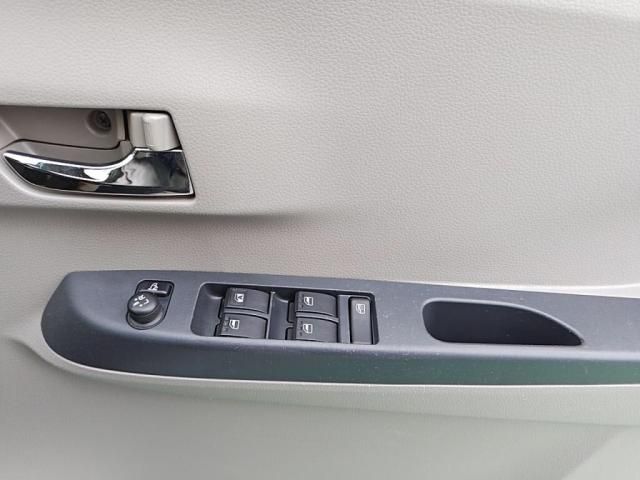 DAIHATSU MIRA E:S 2012 Image 31