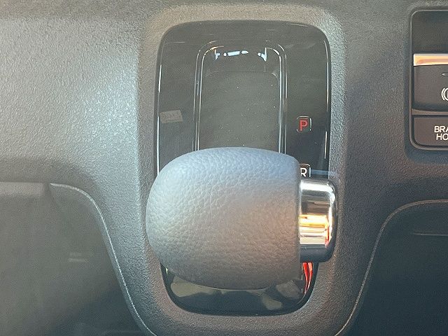 HONDA N BOX CUSTOM 2023 Image 31