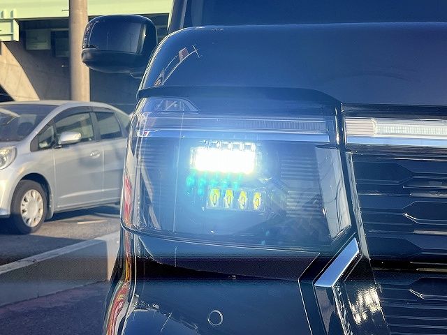 HONDA N BOX CUSTOM 2023 Image 31