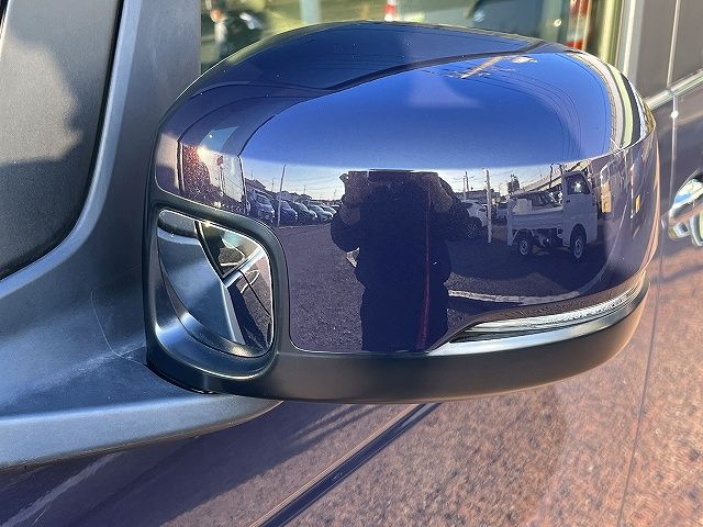 HONDA N BOX CUSTOM 2023 Image 31