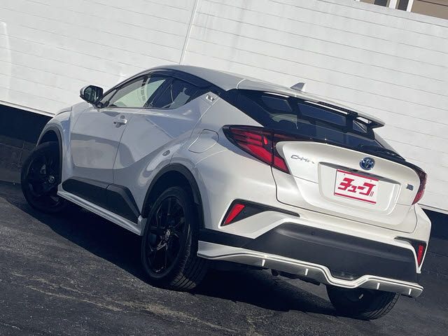 TOYOTA C-HR 2021 Image 31