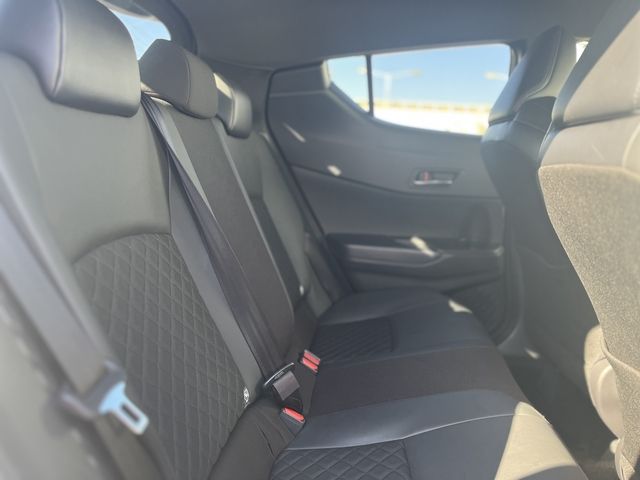 TOYOTA C-HR 2021 Image 31