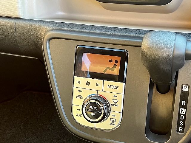 TOYOTA PASSO 2017 Image 31