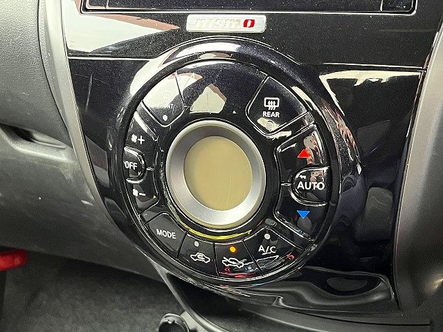 NISSAN NOTE 2019 Image 31