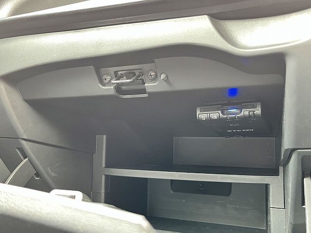 NISSAN NOTE 2019 Image 31