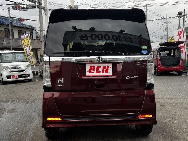 HONDA N BOX CUSTOM 2017 Image 31