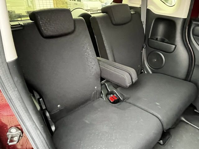 HONDA N BOX CUSTOM 2017 Image 31