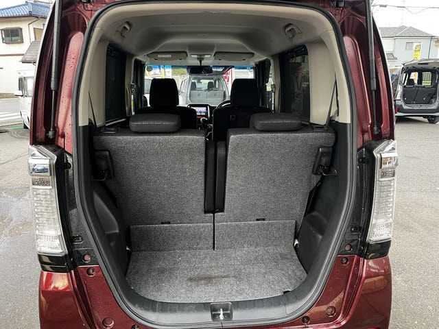 HONDA N BOX CUSTOM 2017 Image 31