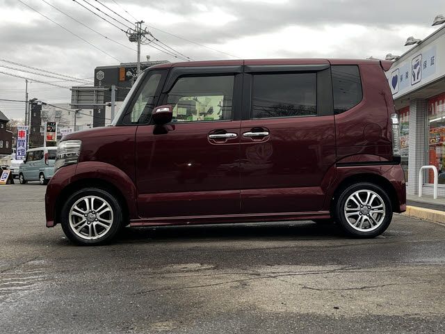 HONDA N BOX CUSTOM 2017 Image 31