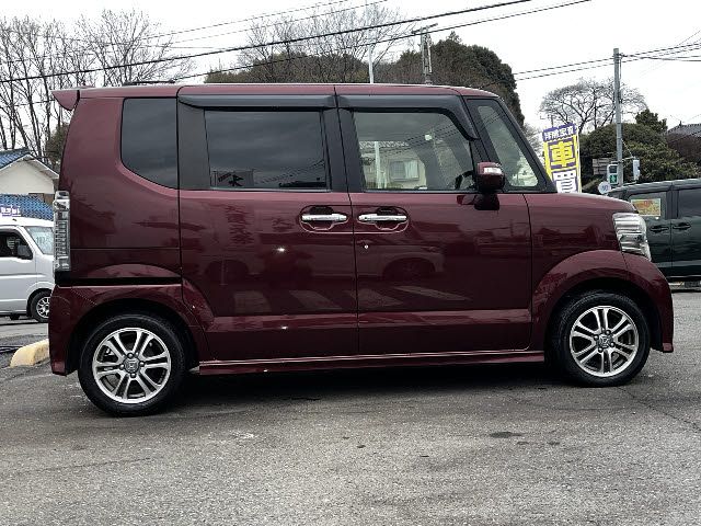 HONDA N BOX CUSTOM 2017 Image 31