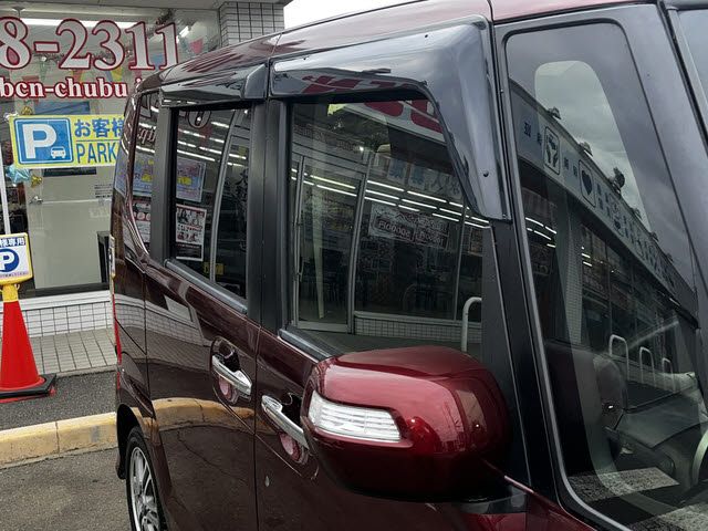 HONDA N BOX CUSTOM 2017 Image 31