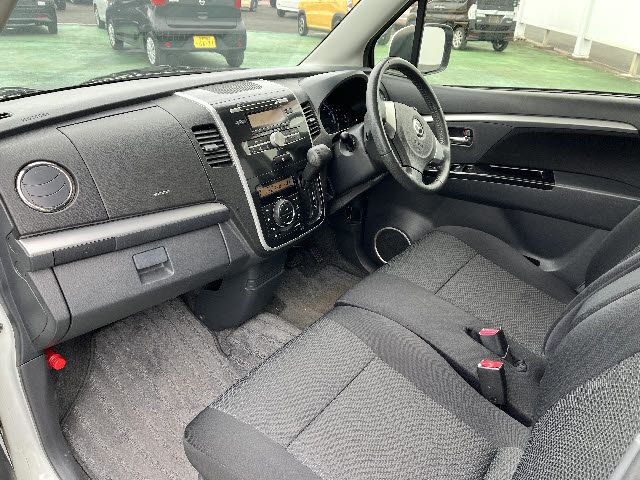 MAZDA AZ-WAGON CUSTOM STYL 2012 Image 31