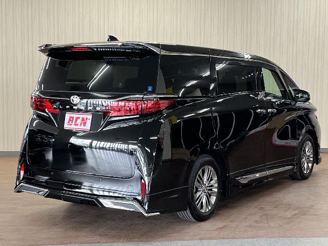 TOYOTA ALPHARD 2025 Image 31