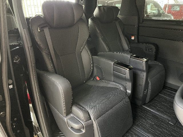 TOYOTA ALPHARD 2025 Image 31