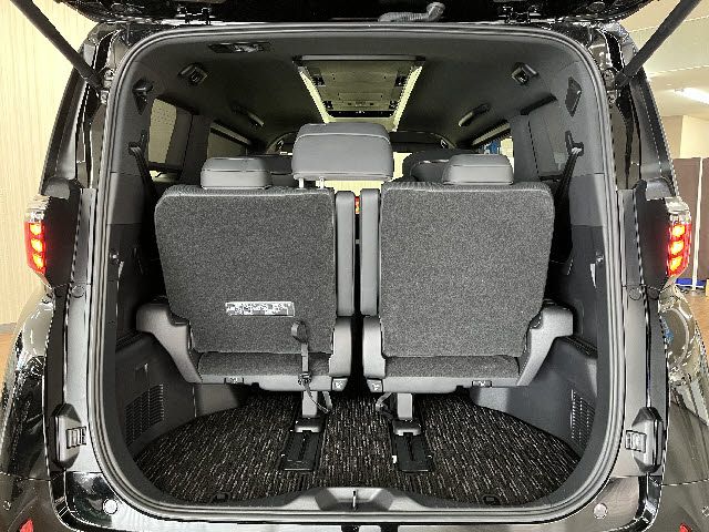 TOYOTA ALPHARD 2025 Image 31