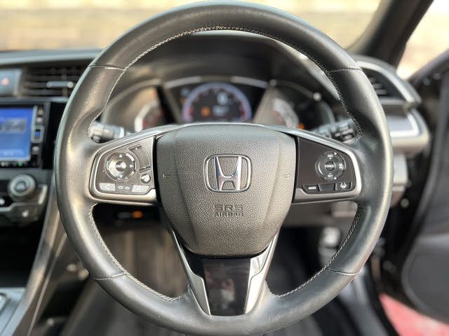 HONDA CIVIC HATCHBACK 2020 Image 31