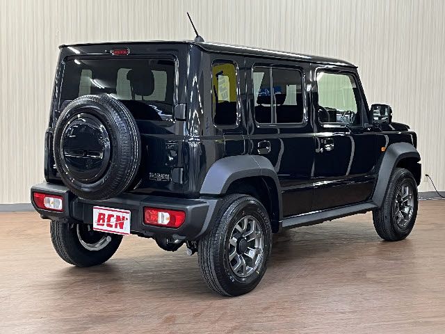 SUZUKI JIMNY NOMADE 2025 Image 31