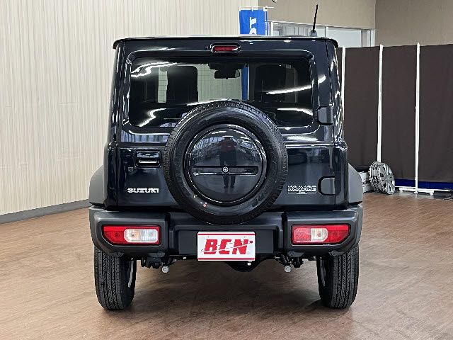 SUZUKI JIMNY NOMADE 2025 Image 31