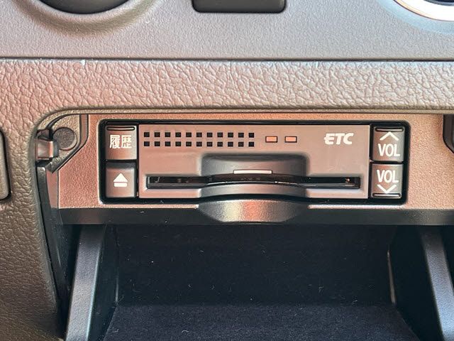 TOYOTA CROWN SEDAN 4WD 2011 Image 31