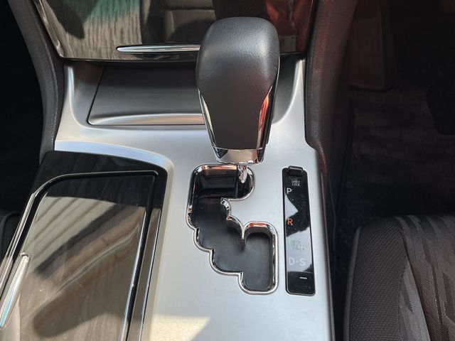 TOYOTA CROWN SEDAN 4WD 2011 Image 31